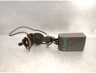 Recambio de enganche cinturon para mercedes-benz clase g (w463) g 500 (463.260, 463.261) referencia OEM IAM A1668600769 A1668600