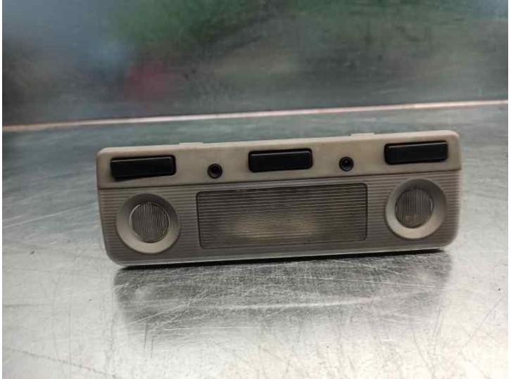 Recambio de luz interior para bmw serie 7 (e38) 725tds referencia OEM IAM 8369511 