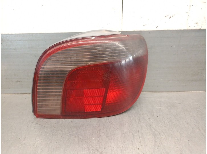 Recambio de piloto trasero derecho para toyota yaris (ncp1/nlp1/scp1) 1.3 16v cat referencia OEM IAM 8155052130 8155052130 