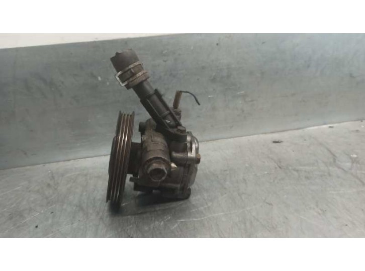 Recambio de bomba servodireccion para mazda 323 berlina c/f/s (ba) 1.5 16v cat referencia OEM IAM B21H32650B 