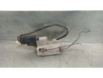 Replacement front left door lock for Mazda 323 saloon C/F/S (BA) 1.5 16v cat OEM IAM reference BC5L59310E 5 P