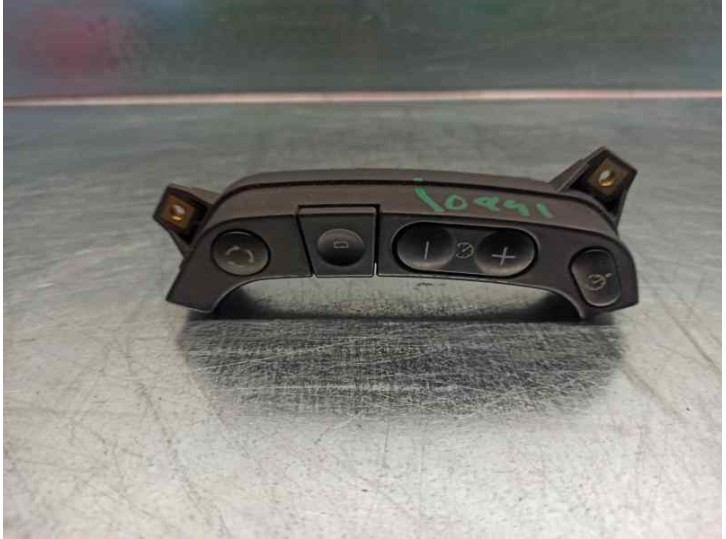 Recambio de mando volante para bmw serie 7 (e38) 725tds referencia OEM IAM 8368969  