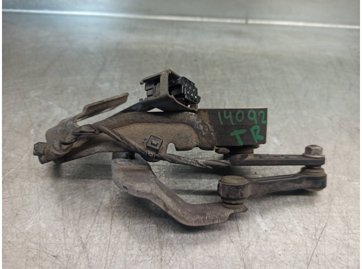 Recambio de motor regulacion faros para mercedes-benz clase cla (w117) 2.0 cat referencia OEM IAM A0045429918 