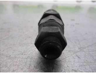 Replacement injector for Hyundai H1 2.5 turbodiesel OEM IAM reference 002EU03 002DU24 LUCAS