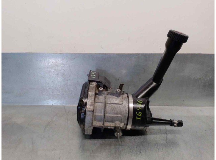 Recambio de bomba direccion para peugeot 308 sw 1.6 16v referencia OEM IAM 9673536580 A0025878 TRW