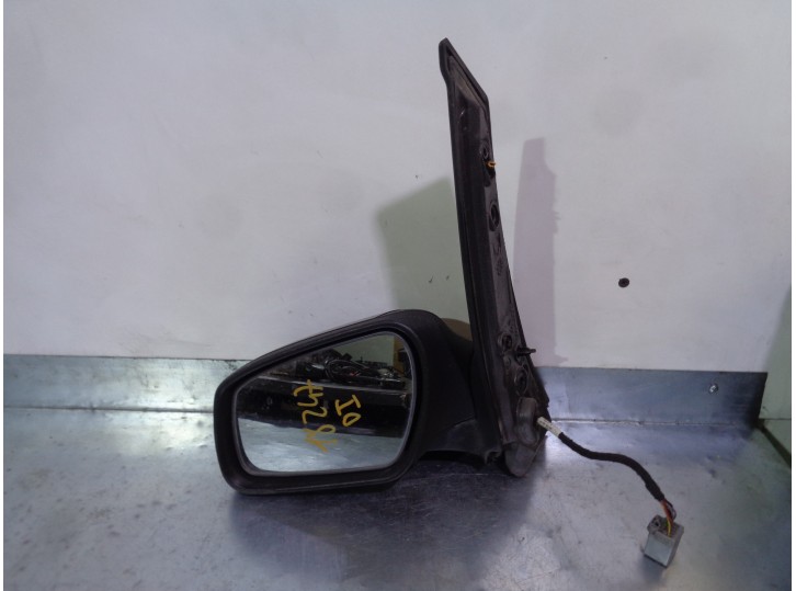 Recambio de retrovisor izquierdo para ford focus c-max (cap) 2.0 tdci cat referencia OEM IAM 1379778 7 PINES 5 PUERTAS