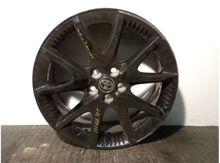 Recambio de llanta para toyota yaris (_p21_, _pa1_, _ph1_) 1.5 hybrid (mxph10) referencia OEM IAM 42611YP510 R17X6.5J50 