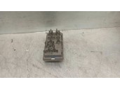 Recambio de caja reles / fusibles para peugeot 106 (s2) max referencia OEM IAM 9643515780 