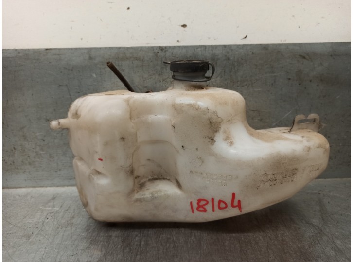 Recambio de deposito limpia para renault 5 (b/c40) 1.1 referencia OEM IAM 7700759007 3 PUERTAS