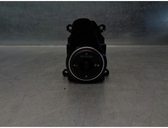 Replacement mirror control switch for Hyundai i40 CW 1.7 CRDi CAT OEM IAM reference 39R4801230 935733Z100 