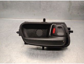 Recambio de maneta interior trasera derecha para toyota yaris (_p21_, _pa1_, _ph1_) 1.5 hybrid (mxph10) referencia OEM IAM 69205