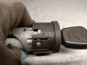 Replacement ignition switch for Citroën C1 (PM_, PN_) 1.0 OEM IAM reference 6160A0 6160A0 73678312 VALEO