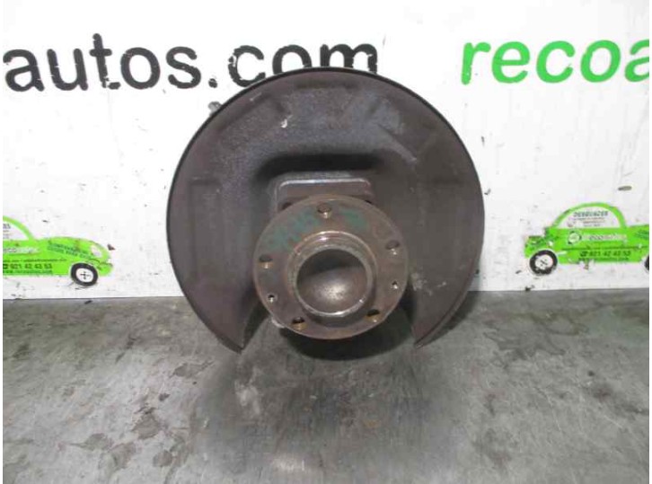 Replacement right rear stub axle for Citroën Jumpy 2.0 HDi CAT (RHK / DW10UTED4) OEM IAM reference 