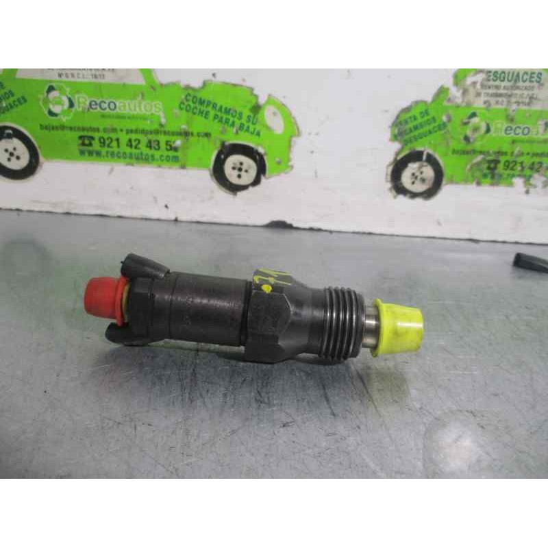 Recambio de inyector para volvo serie 460 1.9 turbodiesel referencia OEM IAM  LCR6735401D LUCAS