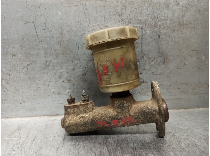 Recambio de bomba freno para renault r-4 f6a furgoneta referencia OEM IAM 0051FC3A 0051FC3A GIRLING