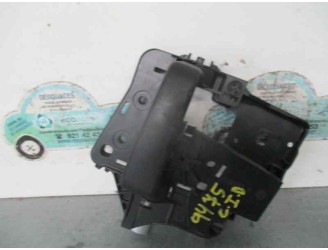 Replacement rear right interior door handle for Citroën Jumpy 2.0 HDI CAT (RHK / DW10UTED4) OEM IAM reference 96806572 COLOR