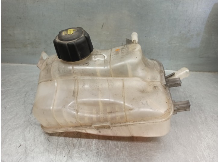 Recambio de deposito expansion para renault scenic iii 1.5 dci diesel referencia OEM IAM 217100005R  