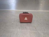 Replacement hazard warning switch for Citroën C4 Grand Picasso Exclusive OEM IAM reference 