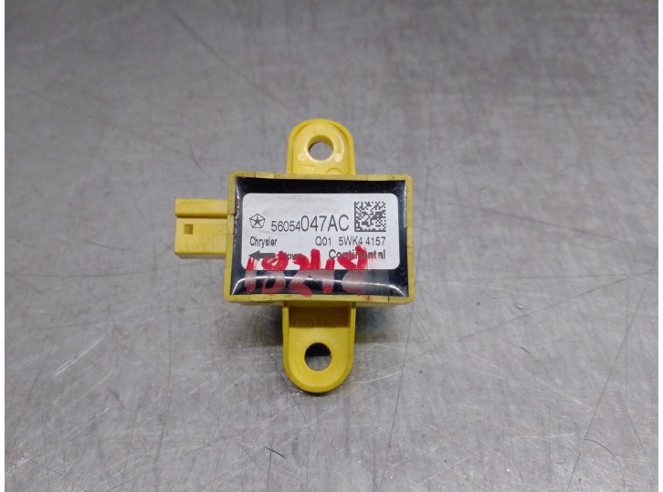 Recambio de sensor impacto para dodge journey 2.0 16v crd cat referencia OEM IAM 56054047AC 5WK44157 CONTINENTAL