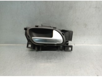 Replacement front right interior door handle for Citroën C4 Picasso Seduction OEM IAM reference 9660525380 5 DOORS