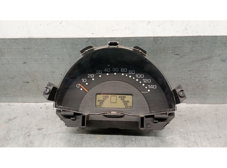 Recambio de cuadro instrumentos para smart city-coupe (450) 0.6 (450.352, 450.353) referencia OEM IAM 110008872020 Q0001184V0260