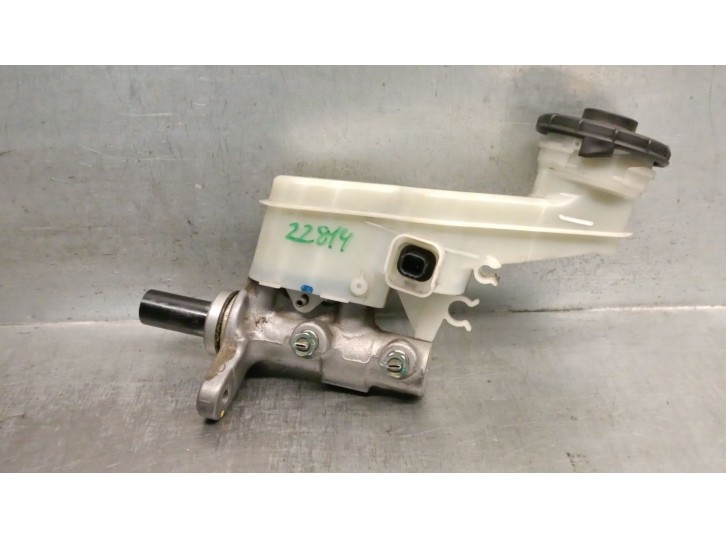 Recambio de bomba freno para honda hr-v (ru) 1.5 (ru1) referencia OEM IAM 8B19MB  NISSIN