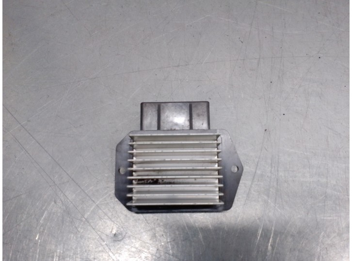 Recambio de resistencia calefaccion para dodge journey 2.0 16v crd cat referencia OEM IAM 4993002134 DENSO