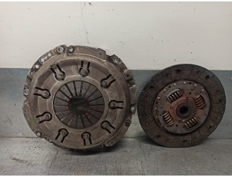 Replacement clutch kit for Volkswagen Golf VI (5K1) Rabbit BlueMotion OEM IAM reference 03L141025Q 122026410 LUK