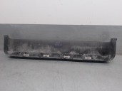 Recambio de molduras delanteras para renault r-4 f6a furgoneta referencia OEM IAM 15855  