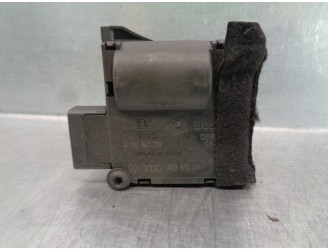 Recambio de motor calefaccion para audi a8 (4e2) 3.0 tdi quattro referencia OEM IAM 4E0820511 0132801323 BOSCH