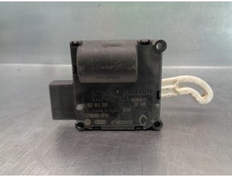 Recambio de motor calefaccion para audi a8 (4e2) 3.0 tdi quattro referencia OEM IAM 4F0820511B 0132801369 BOSCH