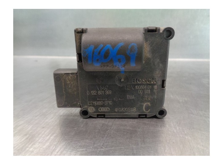 Recambio de motor calefaccion para audi a8 (4e2) 3.0 tdi quattro referencia OEM IAM 4F0820511B 0132801369 BOSCH