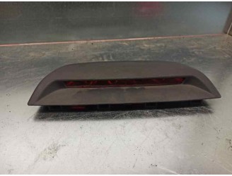 Recambio de luz central de freno para citroën c-elysée exclusive referencia OEM IAM 9800282377  