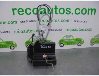 Recambio de cerradura puerta delantera derecha para ssangyong rodius 2.0 td cat referencia OEM IAM  4 PINES 5 PUERTAS