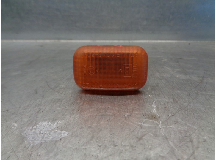 Recambio de piloto lateral izquierdo para opel frontera b basis referencia OEM IAM 1713458  