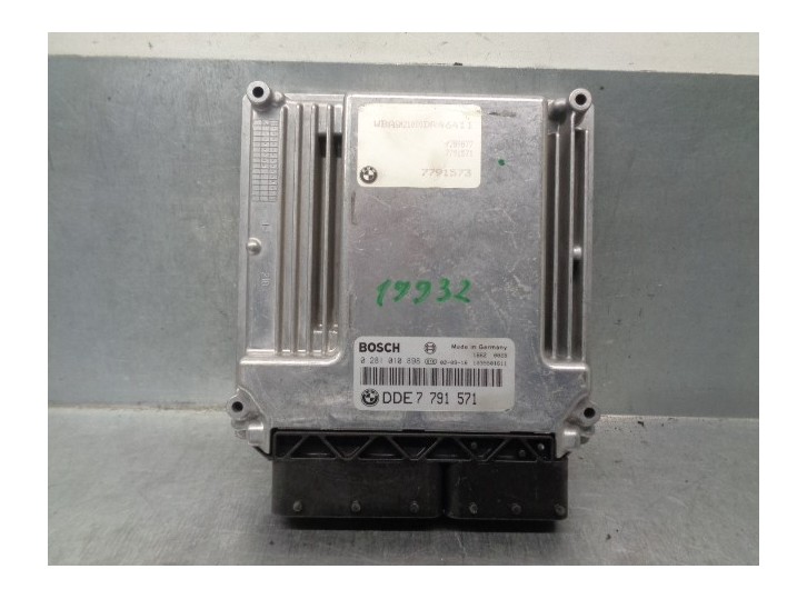 Recambio de centralita motor uce para bmw serie 7 (e65/e66) 3.0 turbodiesel cat referencia OEM IAM 7791571 0281010898 BOSCH
