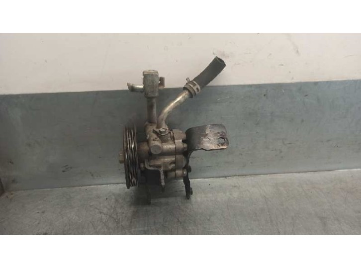 Replacement power steering pump for Nissan Pathfinder (R51) 2.5 dCi diesel cat OEM IAM reference 9Y114548 