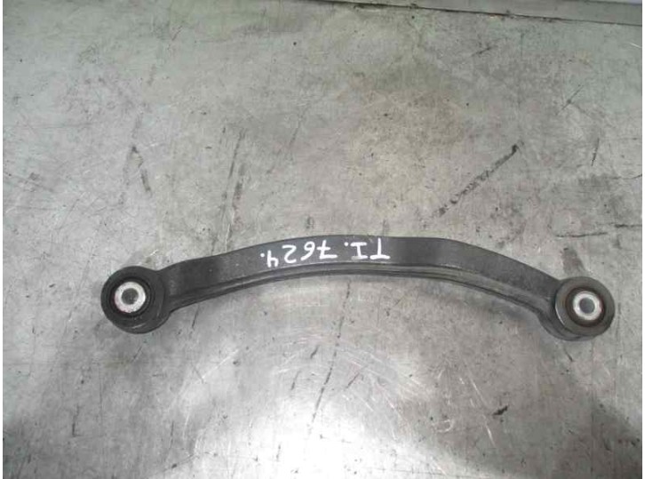 Recambio de brazo suspension superior trasero izquierdo para ssangyong rodius 2.0 td cat referencia OEM IAM   