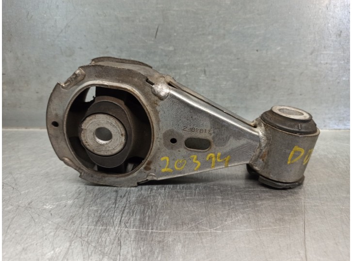 Replacement right engine mount for Renault Scénic III 1.5 dCi diesel OEM IAM reference 113560009R 