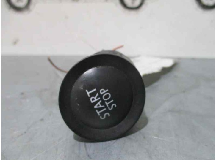 Recambio de boton start/stop para renault megane ii classic berlina 1.9 dci diesel referencia OEM IAM 