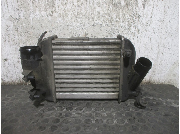 Recambio de intercooler para audi a4 avant (8e5) 2.5 v6 24v tdi referencia OEM IAM 8E0145805P JDEUS