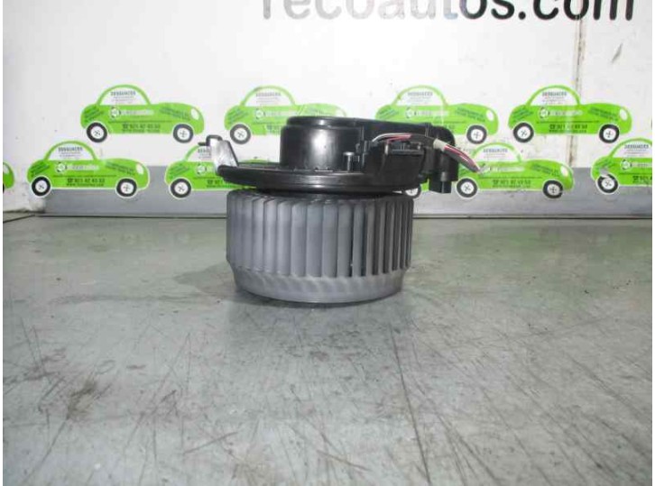 Recambio de motor calefaccion para toyota yaris (_p9_) 1.4 d-4d (nlp90_) referencia OEM IAM 2727000311  DENSO