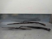 Recambio de brazo limpia delantero derecho para lexus is200 (gxe10) 2.0 cat referencia OEM IAM 8521153030  