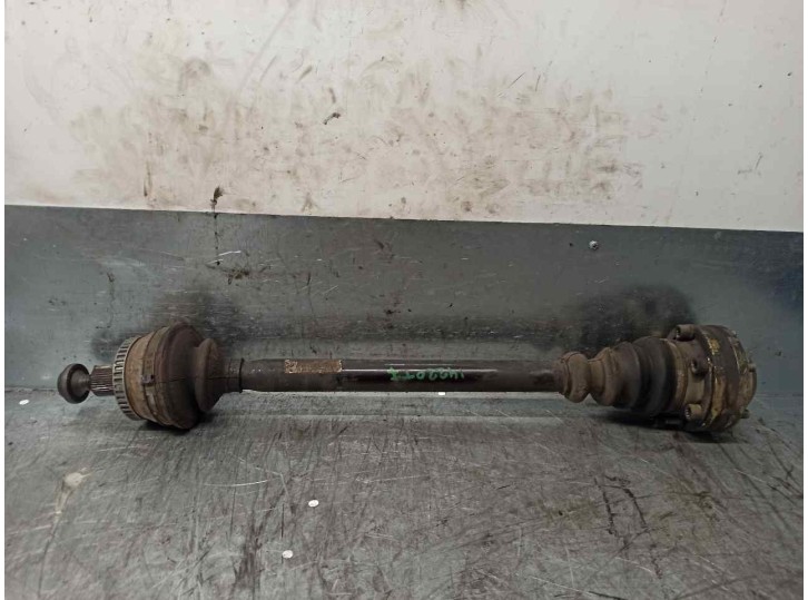 Recambio de transmision trasera izquierda para audi a4 avant (8e5) 2.5 v6 24v tdi referencia OEM IAM 8E0501203K  