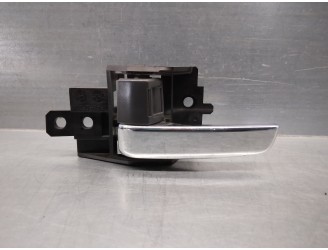 Recambio de maneta interior delantera izquierda para mitsubishi space star (a00) 1.2 referencia OEM IAM 5716A615XA  5 PUERTAS