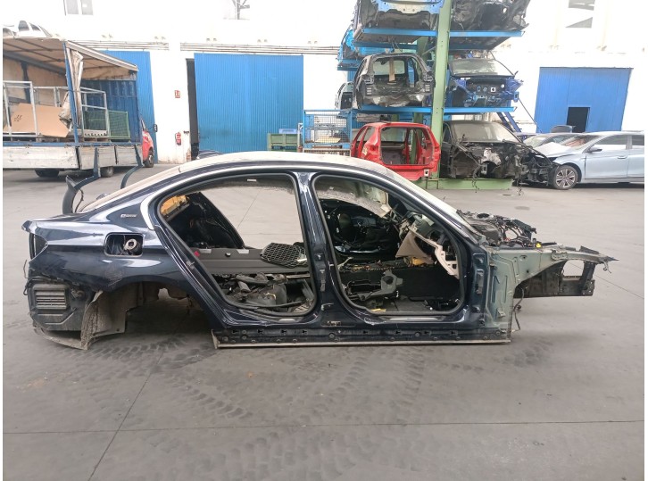 Recambio de aleta trasera derecha para bmw 3 (f30, f80) 330 e referencia OEM IAM 41007385445 41007385445 