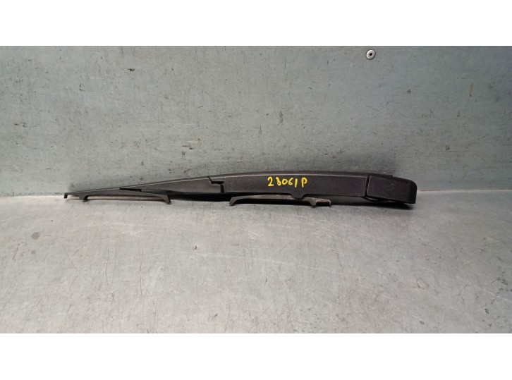 Recambio de brazo limpia trasero para hyundai kona furgoneta/suv (os, ose, osi) ev referencia OEM IAM EM16 EM16 