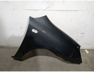 Recambio de aleta delantera derecha para kia carens iii monospace (un) 2.0 crdi 140 referencia OEM IAM 663211D050 663211D050 