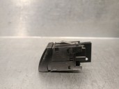 Replacement hazard warning switch for BMW X4 (F26) xDrive 20 d OEM IAM reference 61319389076 61319389076 