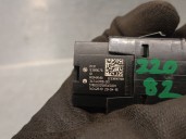 Replacement hazard warning switch for BMW X4 (F26) xDrive 20 D OEM IAM reference 61319389076 61319389076 